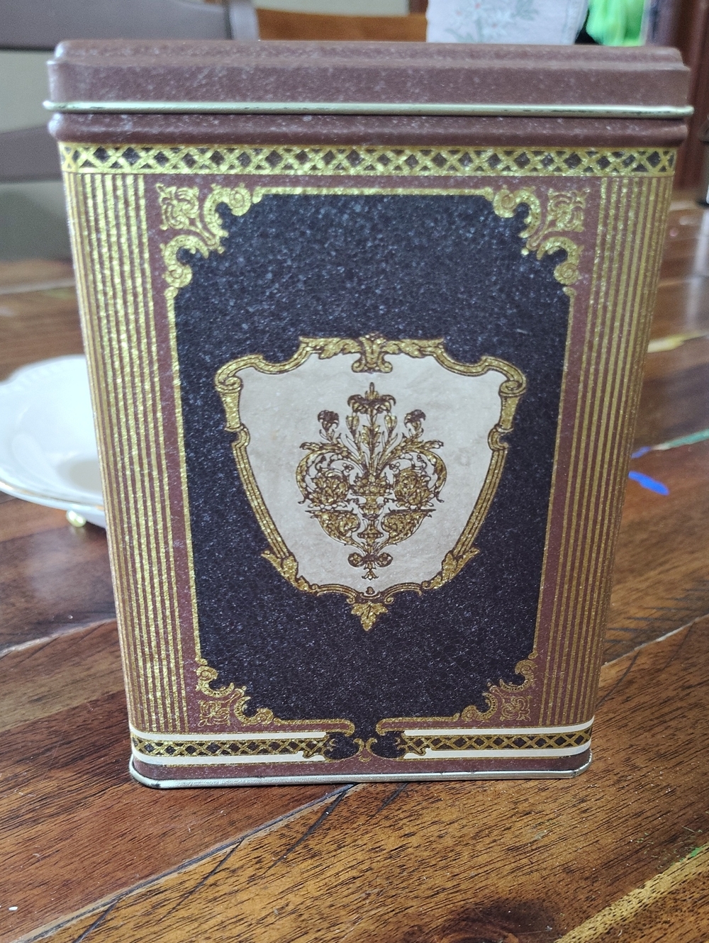 Decorative Vintage-Style Metal Tin in Brown and Gold